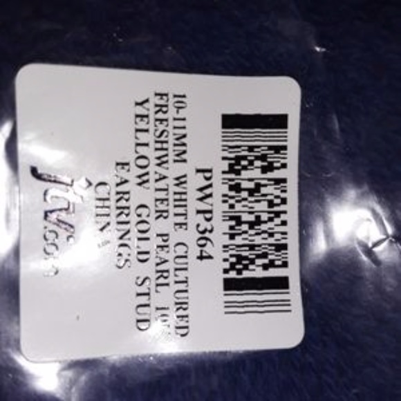 10K Cultured Freshwater Pearl Earrings 2.81gms. 10mm Yellow Gold NWT - Picture 2 of 7